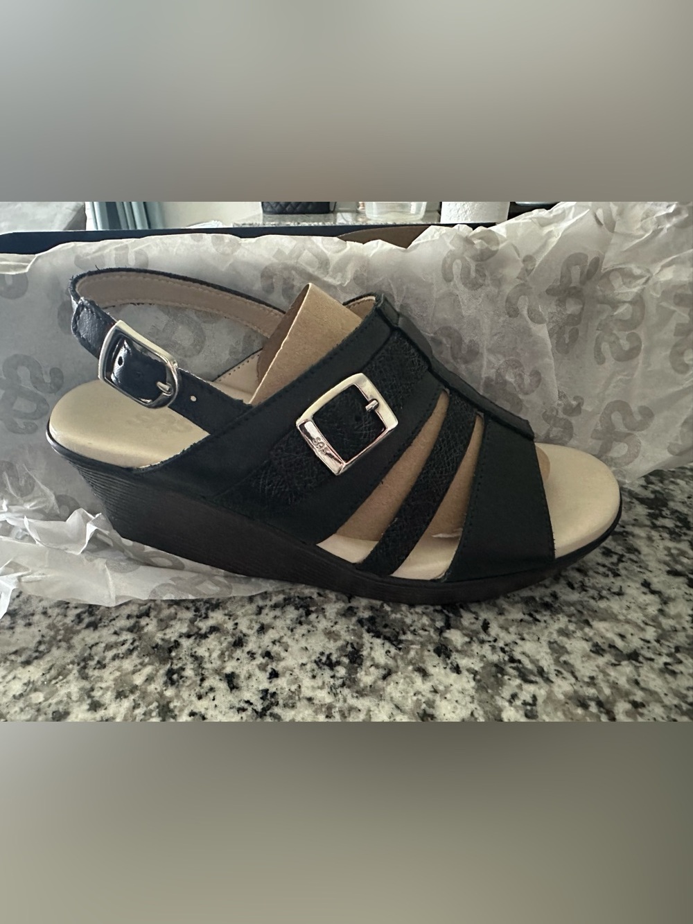 SAS Black Layla Wedge Sandal 7 1/2 WW